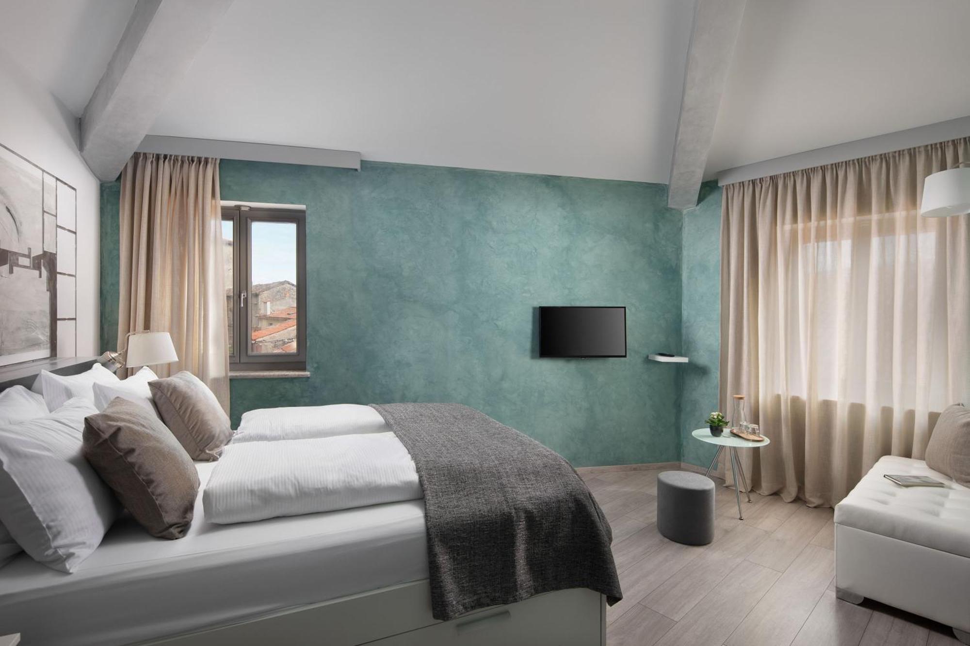 Mirakul Residence Labin  Bagian luar foto